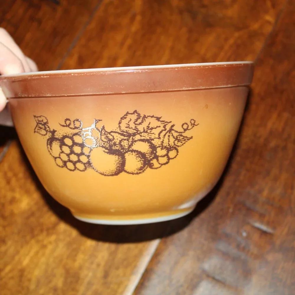 Vintage Pyrex Old Orchard 3 Piece Nesting Mixing Bowl Set 401, 402 & 403